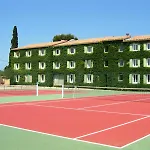Otel Logis Restaurant Pont Du Gard