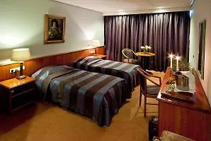 Logis Restaurant Pont Du Gard 3* Uzes