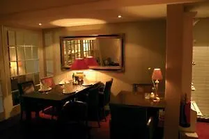 Logis Restaurant Pont Du Gard מלון 3*